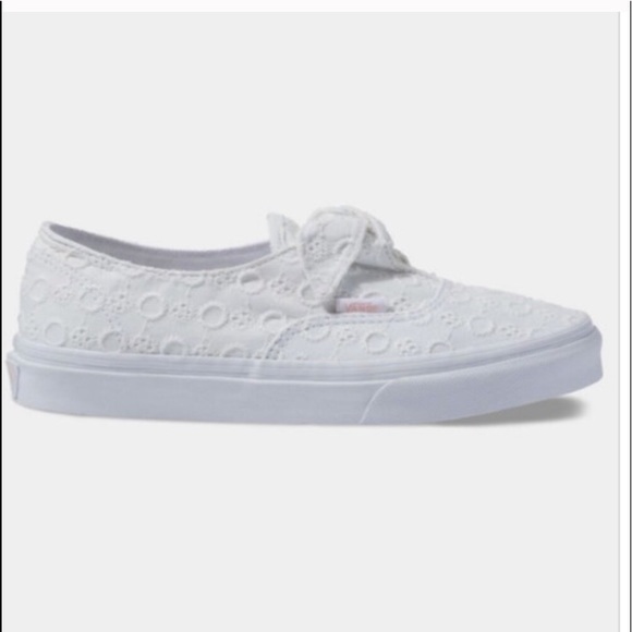 vans authentic knotted cotton lace